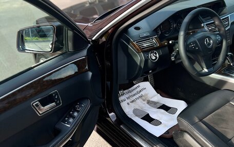 Mercedes-Benz E-Класс, 2011 год, 1 080 000 рублей, 10 фотография