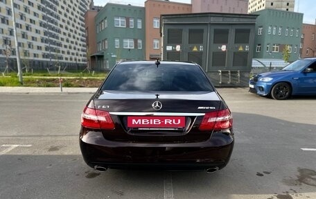 Mercedes-Benz E-Класс, 2011 год, 1 080 000 рублей, 17 фотография