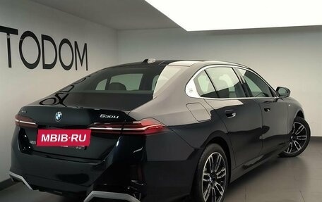 BMW 5 серия, 2024 год, 8 990 000 рублей, 3 фотография
