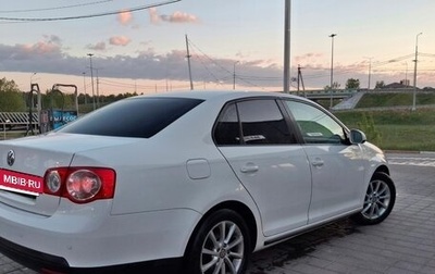 Volkswagen Jetta VI, 2009 год, 600 000 рублей, 1 фотография