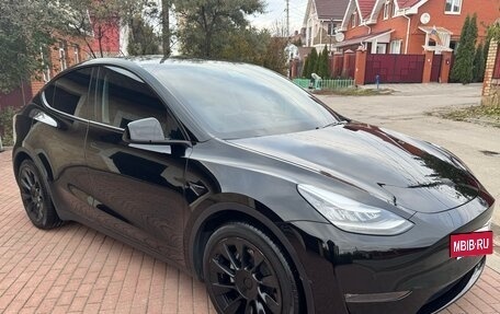 Tesla Model Y I, 2020 год, 3 390 000 рублей, 3 фотография