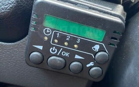 Ford C-MAX I рестайлинг, 2005 год, 650 000 рублей, 24 фотография