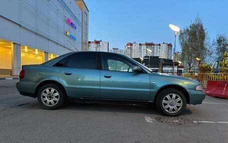 Audi A4, 1999 год, 320 000 рублей, 8 фотография