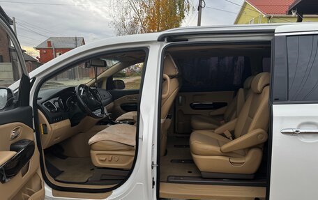 KIA Carnival III, 2019 год, 3 340 000 рублей, 9 фотография
