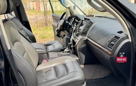 Toyota Land Cruiser 200, 2008 год, 2 700 000 рублей, 11 фотография