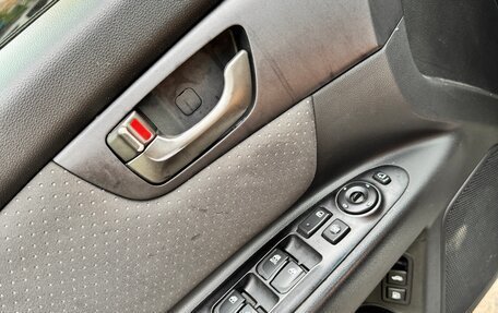 KIA Magentis II рестайлинг, 2010 год, 760 000 рублей, 10 фотография