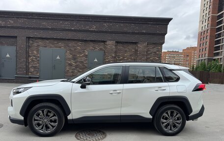 Toyota RAV4, 2024 год, 3 620 000 рублей, 3 фотография