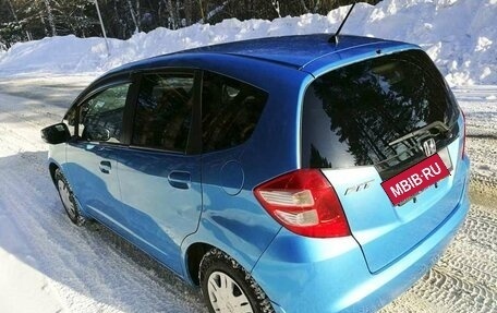 Honda Fit III, 2008 год, 335 000 рублей, 1 фотография