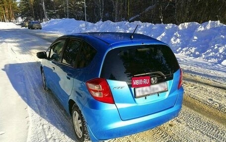 Honda Fit III, 2008 год, 335 000 рублей, 2 фотография