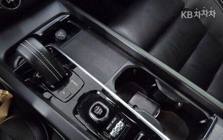 Volvo XC60 II, 2021 год, 3 490 000 рублей, 10 фотография