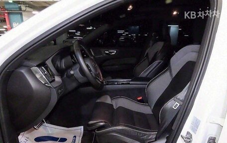 Volvo XC60 II, 2021 год, 3 750 000 рублей, 6 фотография