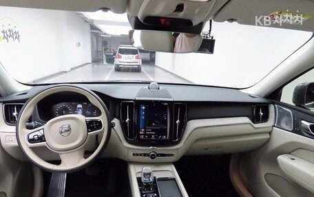 Volvo XC60 II, 2021 год, 3 820 000 рублей, 7 фотография