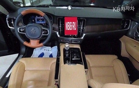 Volvo S90 II рестайлинг, 2024 год, 6 230 000 рублей, 10 фотография
