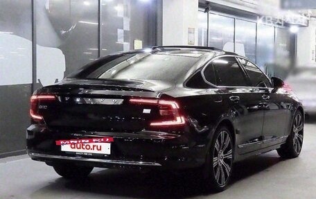Volvo S90 II рестайлинг, 2024 год, 6 230 000 рублей, 4 фотография