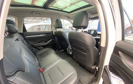 Haval H6, 2022 год, 1 320 000 рублей, 5 фотография
