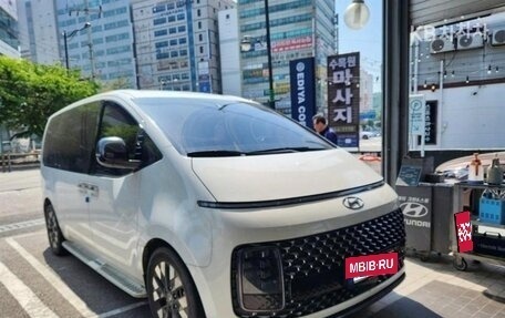 Hyundai Staria, 2021 год, 3 385 000 рублей, 3 фотография