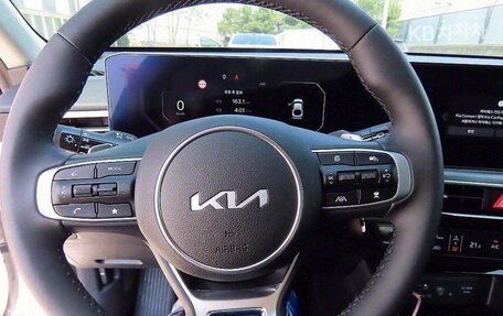 KIA K5, 2025 год, 3 050 000 рублей, 6 фотография