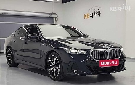 BMW 5 серия, 2024 год, 7 400 000 рублей, 4 фотография