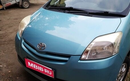 Toyota Passo Sette, 2010 год, 985 000 рублей, 13 фотография