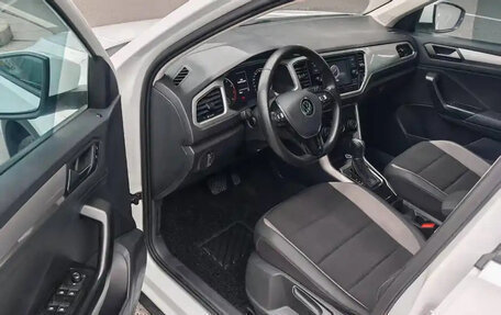 Volkswagen T-Roc I, 2021 год, 1 271 027 рублей, 6 фотография