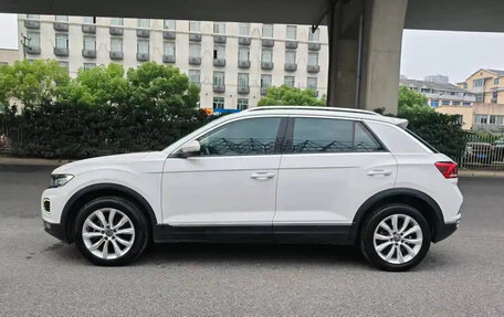 Volkswagen T-Roc I, 2021 год, 1 271 027 рублей, 3 фотография