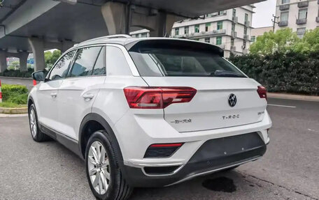 Volkswagen T-Roc I, 2021 год, 1 271 027 рублей, 4 фотография