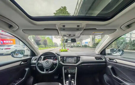 Volkswagen T-Roc I, 2021 год, 1 271 027 рублей, 7 фотография