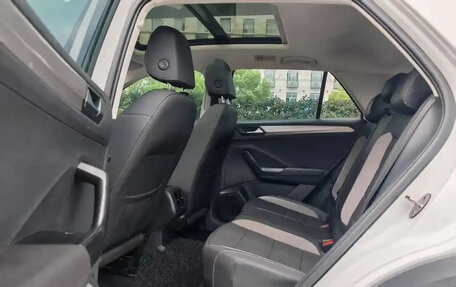 Volkswagen T-Roc I, 2021 год, 1 271 027 рублей, 8 фотография