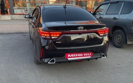 KIA Rio IV, 2021 год, 1 539 000 рублей, 8 фотография