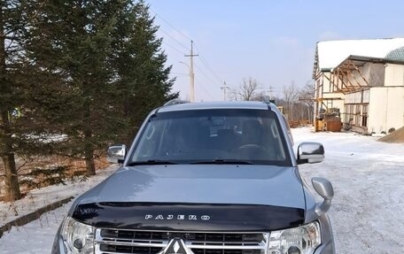 Mitsubishi Pajero IV, 2010 год, 2 000 000 рублей, 4 фотография
