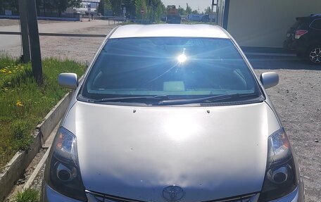 Toyota Prius, 2005 год, 435 000 рублей, 3 фотография