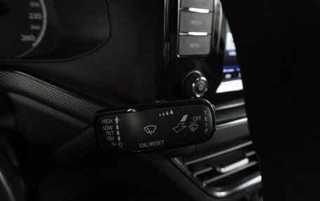 Volkswagen Polo VI (EU Market), 2021 год, 1 734 000 рублей, 13 фотография
