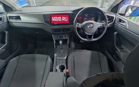 Volkswagen Polo VI (EU Market), 2018 год, 1 050 000 рублей, 5 фотография