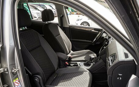 Volkswagen Tiguan II, 2018 год, 2 150 000 рублей, 8 фотография