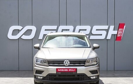 Volkswagen Tiguan II, 2018 год, 2 150 000 рублей, 3 фотография