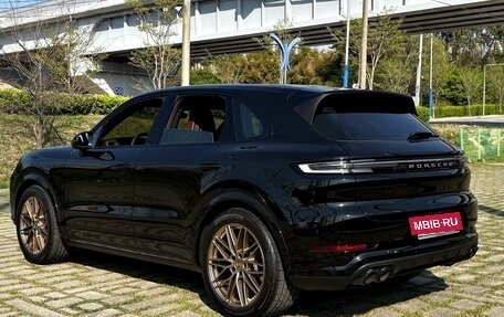 Porsche Cayenne III, 2024 год, 15 922 500 рублей, 3 фотография