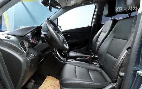 Chevrolet Trax, 2021 год, 1 085 000 рублей, 5 фотография