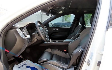Volvo XC60 II, 2022 год, 3 155 123 рублей, 7 фотография