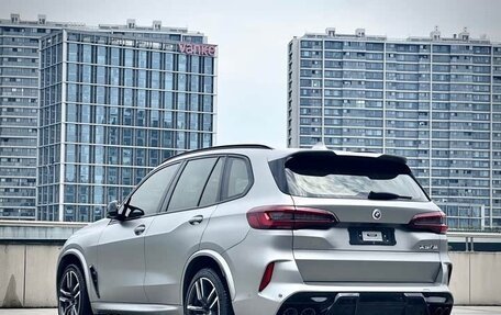 BMW X5 M, 2021 год, 13 456 000 рублей, 2 фотография