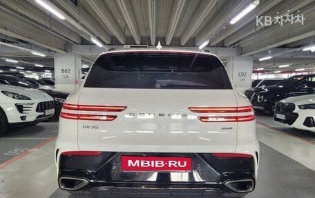 Genesis GV70, 2024 год, 6 350 000 рублей, 4 фотография