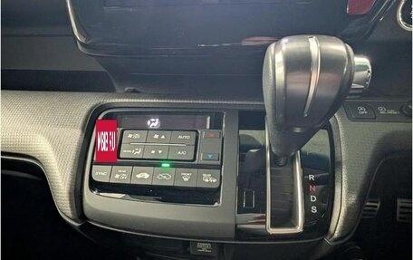 Honda Stepwgn IV, 2022 год, 2 200 000 рублей, 10 фотография