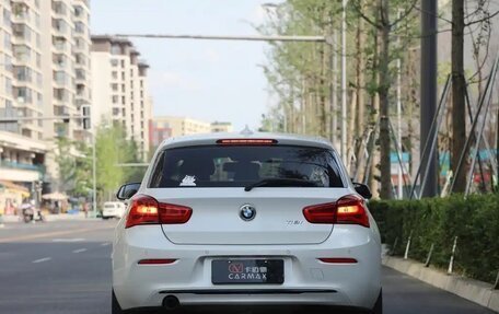 BMW 1 серия, 2018 год, 1 300 100 рублей, 2 фотография
