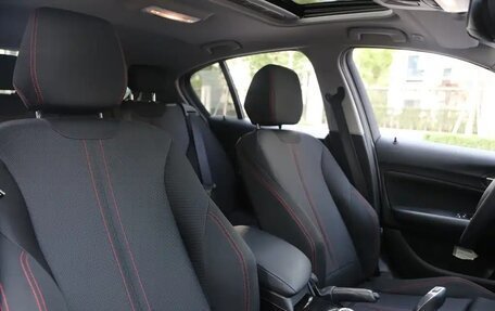 BMW 1 серия, 2018 год, 1 300 100 рублей, 13 фотография