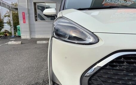 Toyota Sienta II, 2021 год, 1 190 000 рублей, 8 фотография
