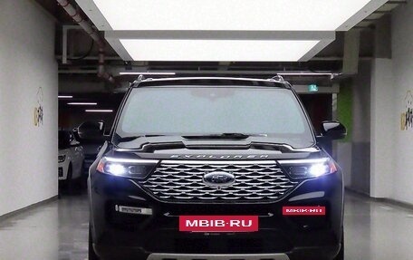 Ford Explorer VI, 2021 год, 3 510 000 рублей, 2 фотография