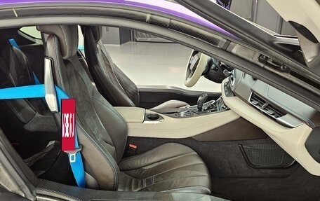 BMW i8 I рестайлинг, 2016 год, 5 019 000 рублей, 10 фотография