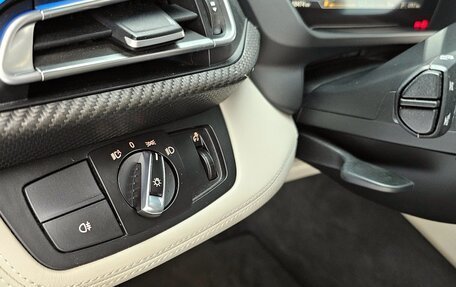 BMW i8 I рестайлинг, 2016 год, 5 019 000 рублей, 17 фотография