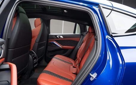 BMW X6 M, 2022 год, 15 860 000 рублей, 9 фотография