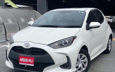 Toyota Yaris, 2022 год, 897 000 рублей, 1 фотография
