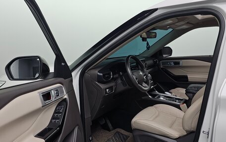 Ford Explorer VI, 2022 год, 4 210 000 рублей, 20 фотография